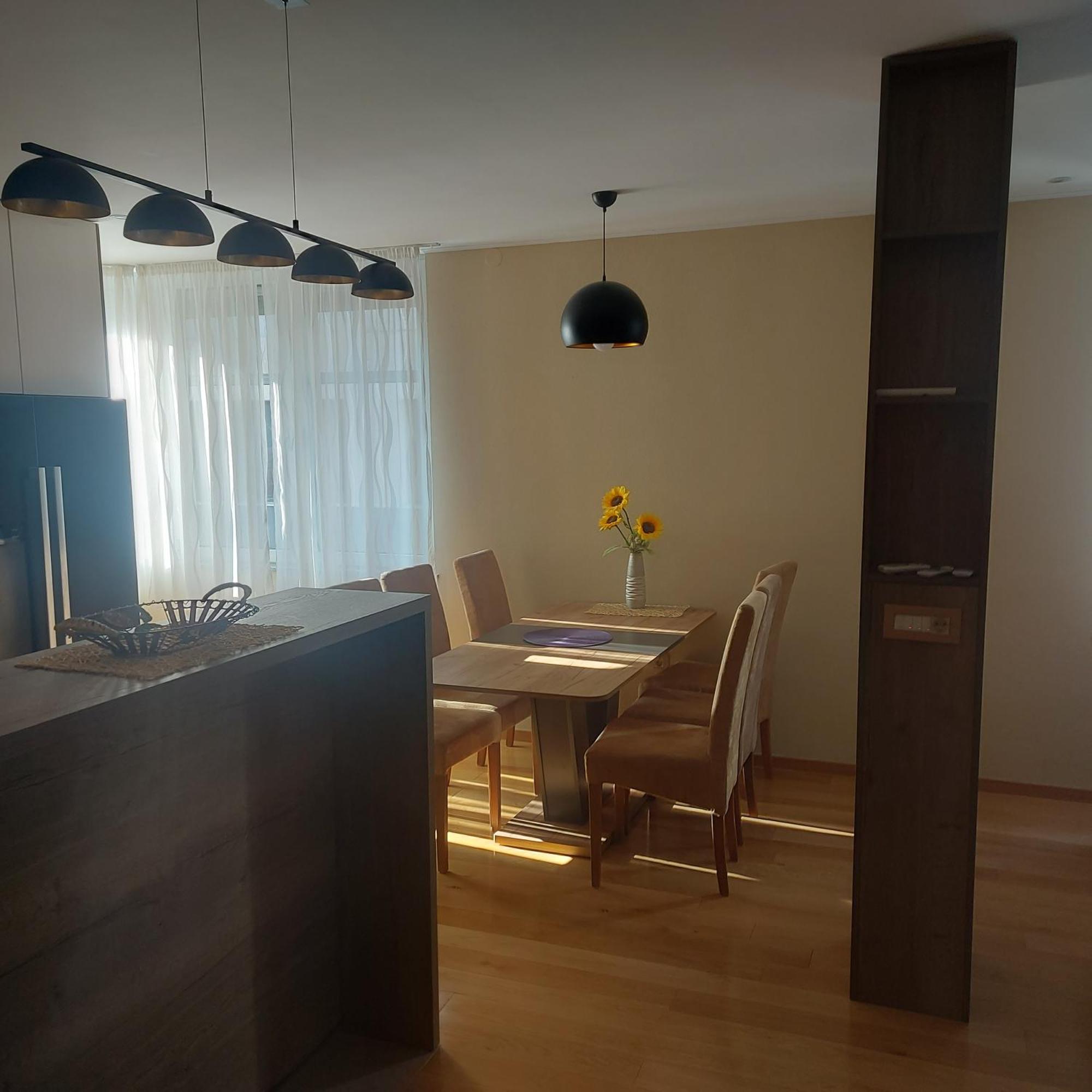 Apartman Centar Bulevar Ex Sa Garazom Баня-Лука Экстерьер фото
