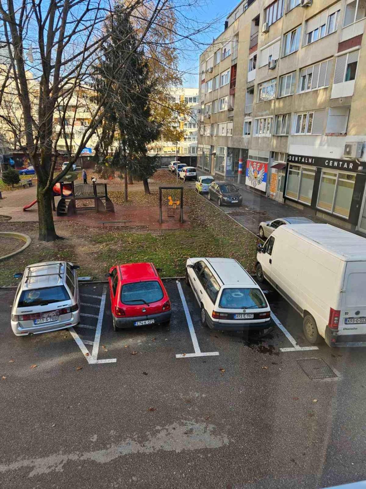 Apartman Centar Bulevar Ex Sa Garazom Баня-Лука Экстерьер фото